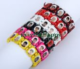 24 braceletes